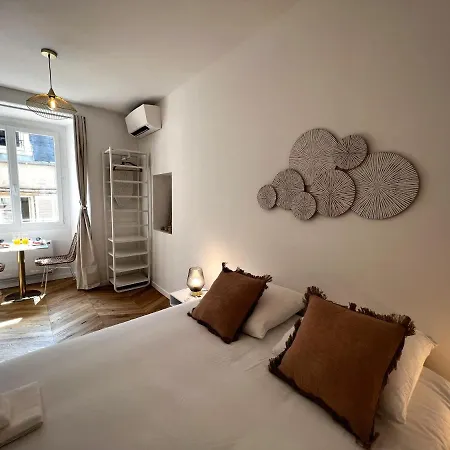 La Comtesse - Our Lady Church View - Heart Of - With Ac Apartment *