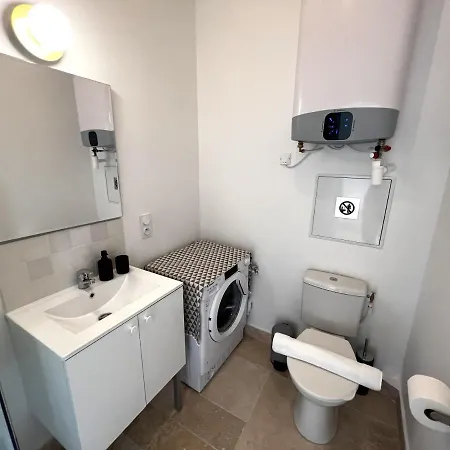 La Comtesse - Our Lady Church View - Heart Of - With Ac Dijon