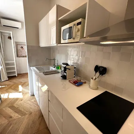 La Comtesse - Our Lady Church View - Heart Of - With Ac Apartment *