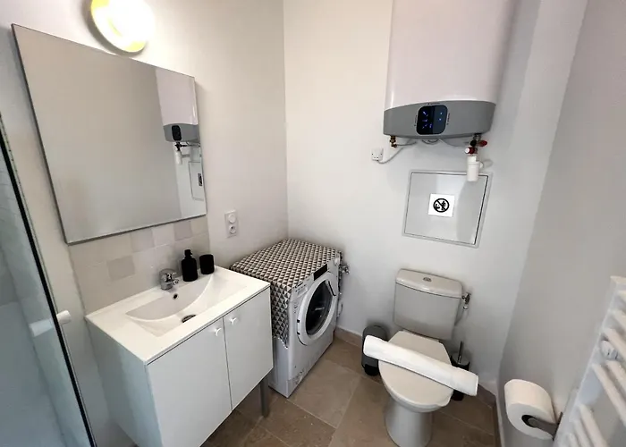 La Comtesse - Our Lady Church View - Heart Of - With Ac ディジョン